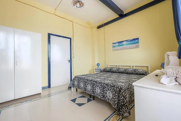 Apartmán Blue Eden Strait Messina Itálie