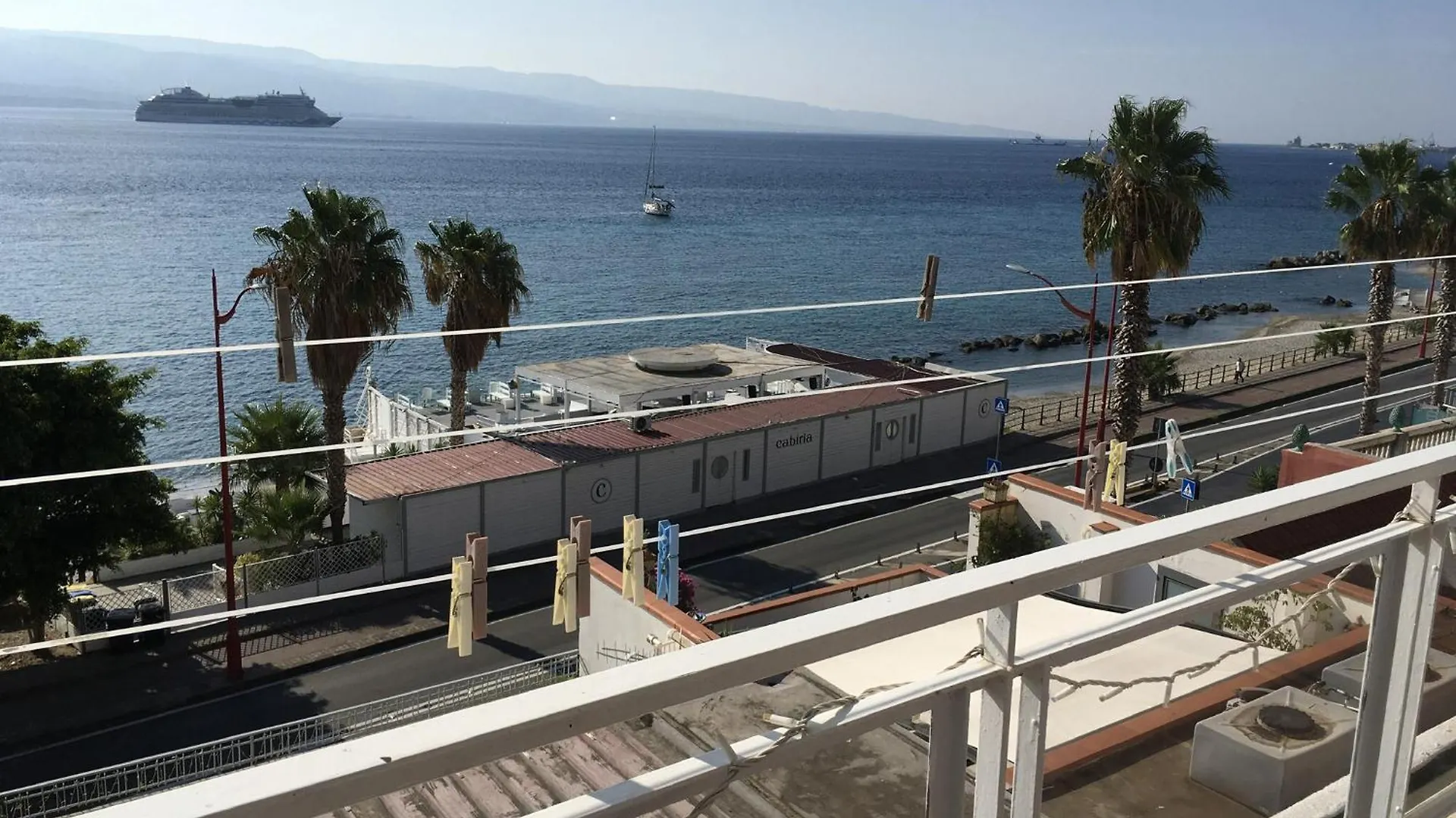 Apartament Blue Eden Strait Mesyna
