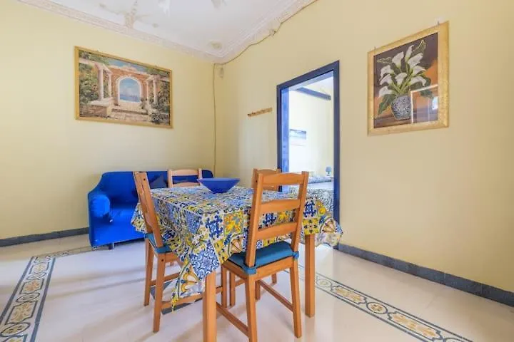 Blue Eden Strait Appartement Messina Italië