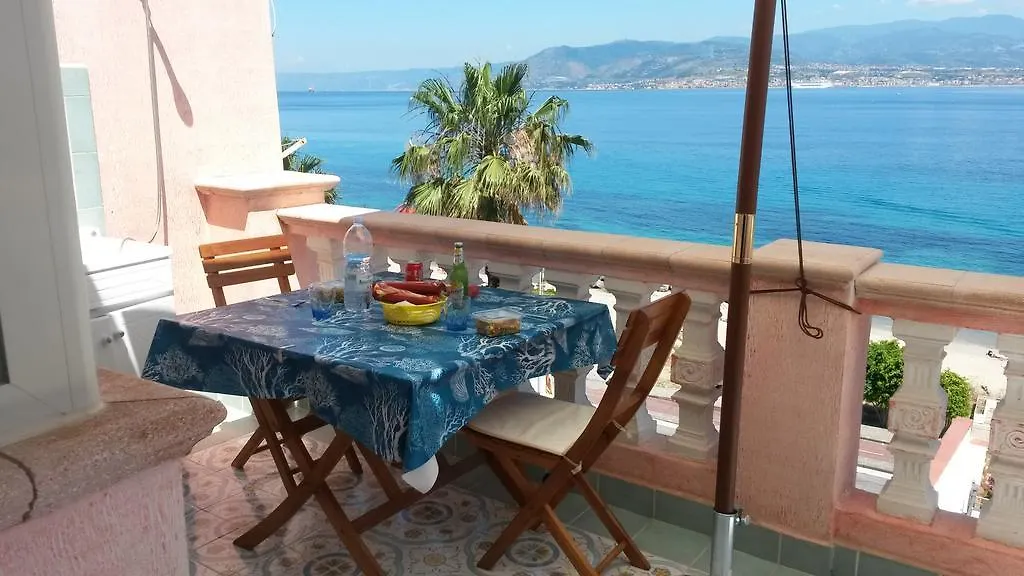 Blue Eden Strait Appartement Messina